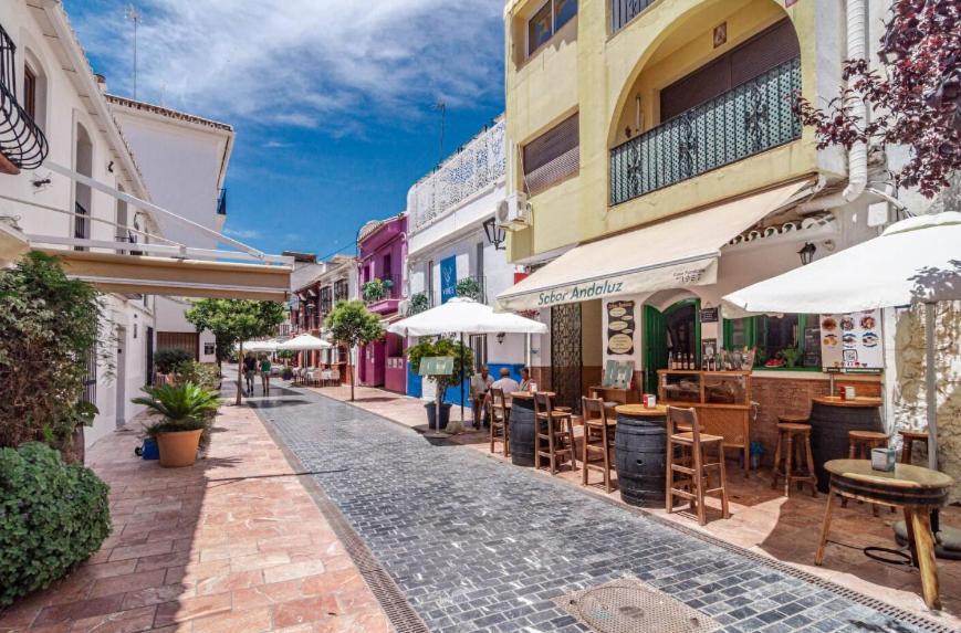 Impressive Apartment With 3 Bedrooms Metres From The Beach Estepona Ngoại thất bức ảnh